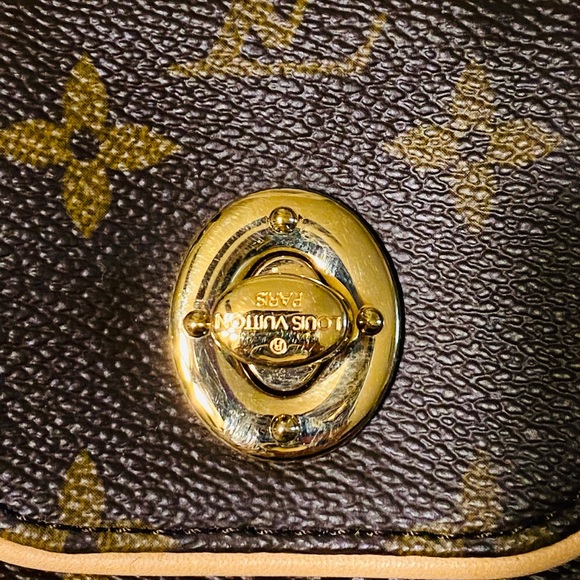 Louis Vuitton Tulum - Picture 7 of 7